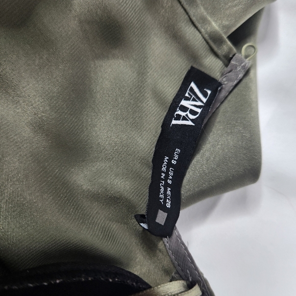 Zara Women's Small Silky Feel Romper Mini - Picture 3 of 11